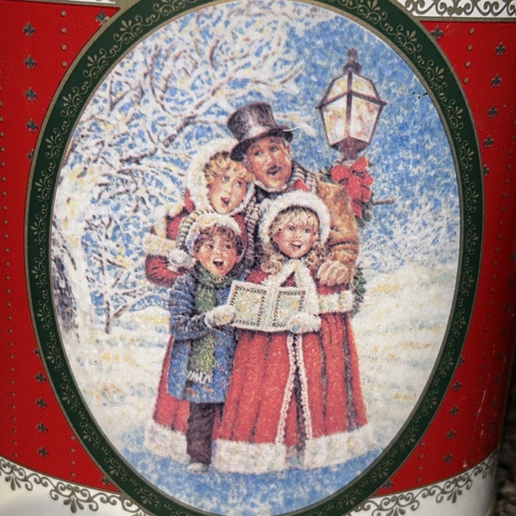 Vintage FTD Carolers tin - Picture 3 of 10